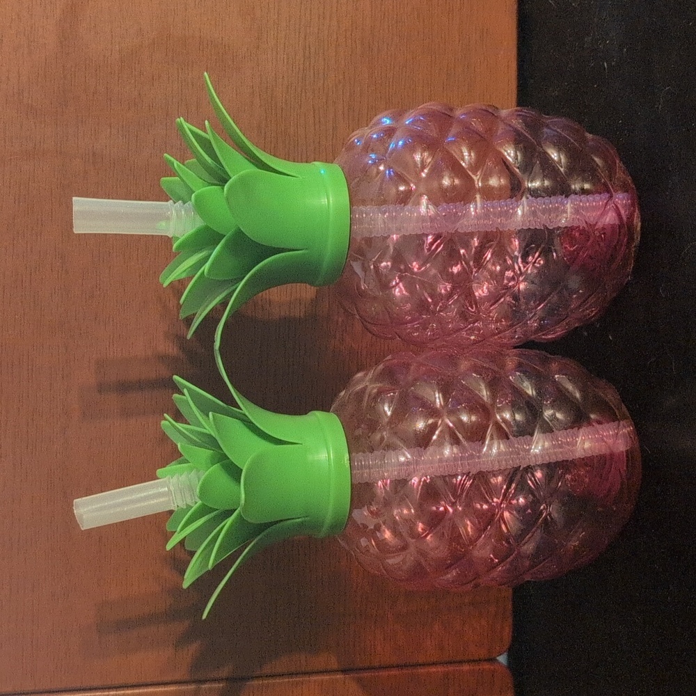 LED Pineapple Drink Cups With Straws Set Of 2